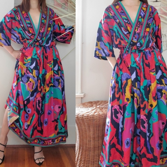 Together Dresses & Skirts - Vintage 90s Painting Print Batwing Dress
